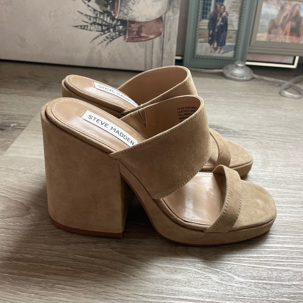 STEVE MADDEN VICKEY SAND SUEDE